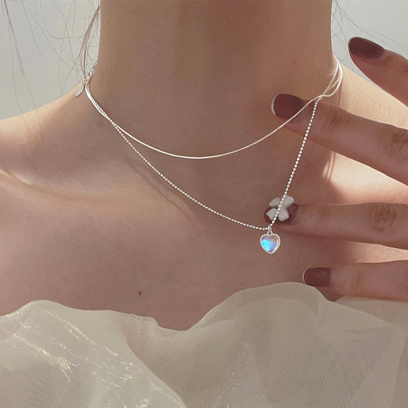 Double Design Love Moonstone Gradient Gemstone Heart-Shaped Collarbone Necklace